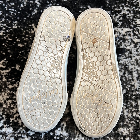 Kids cat & jack boots- size 13 - Picture 5 of 5